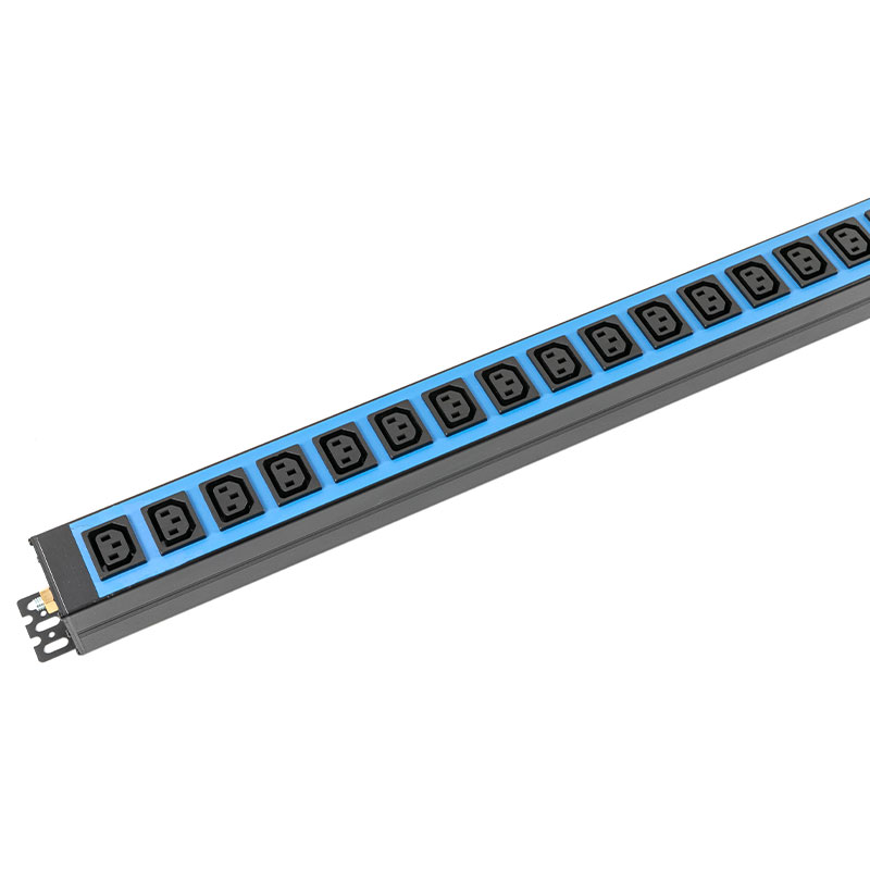 28구 C13 C19 수직 SPD 차단기 스위치 랙 Pdu